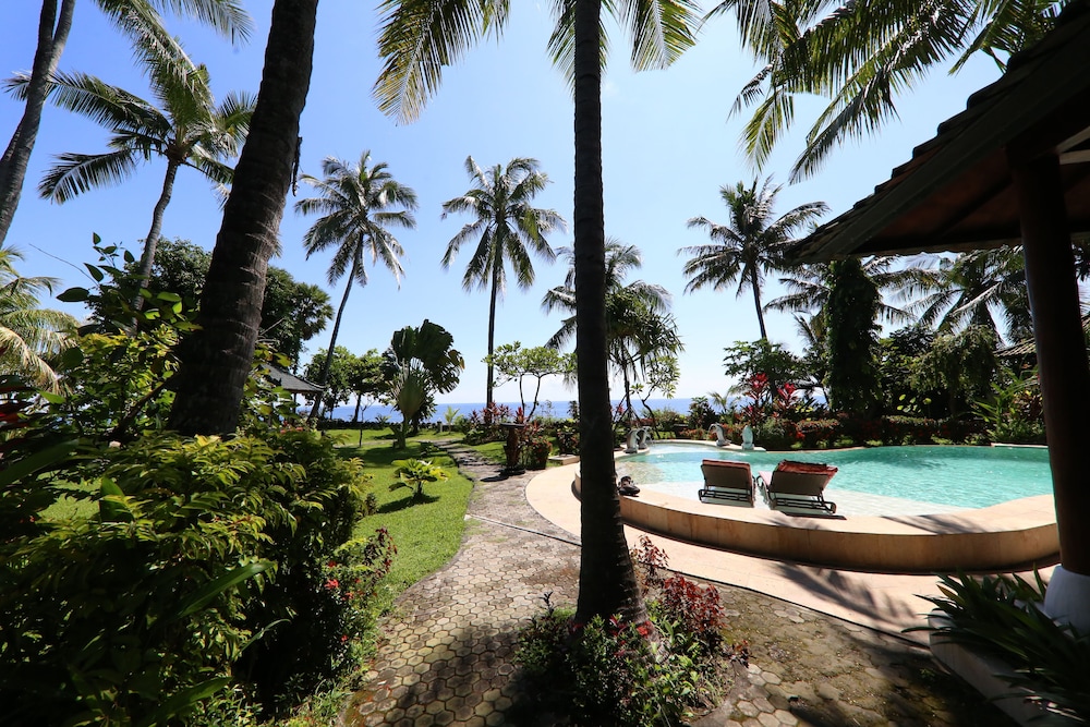 Felicianas Resort 32/50