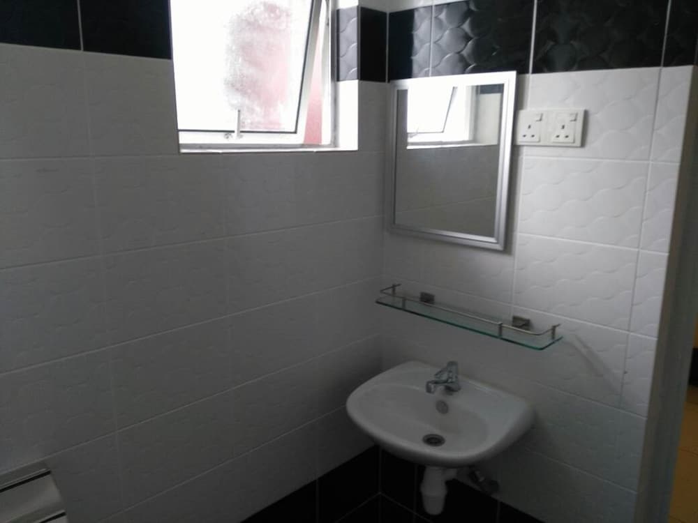T Hotel Ipoh 24/24