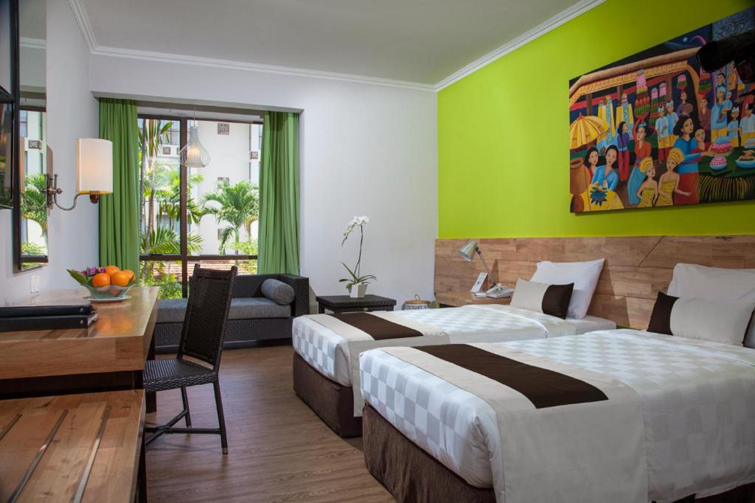 PREMIER BALCONY ROOM