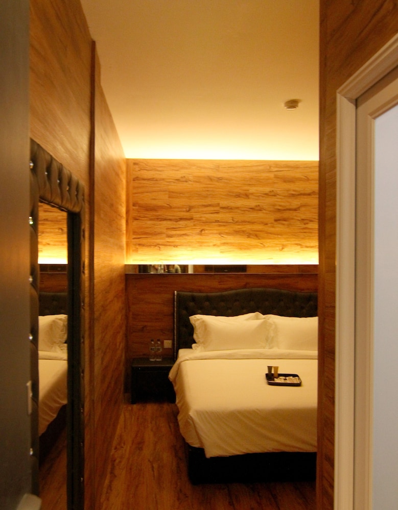 Hermess Hotel 23/41