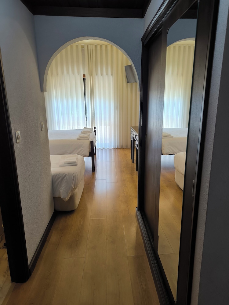 HOTEL MIRA SERRA 17/48