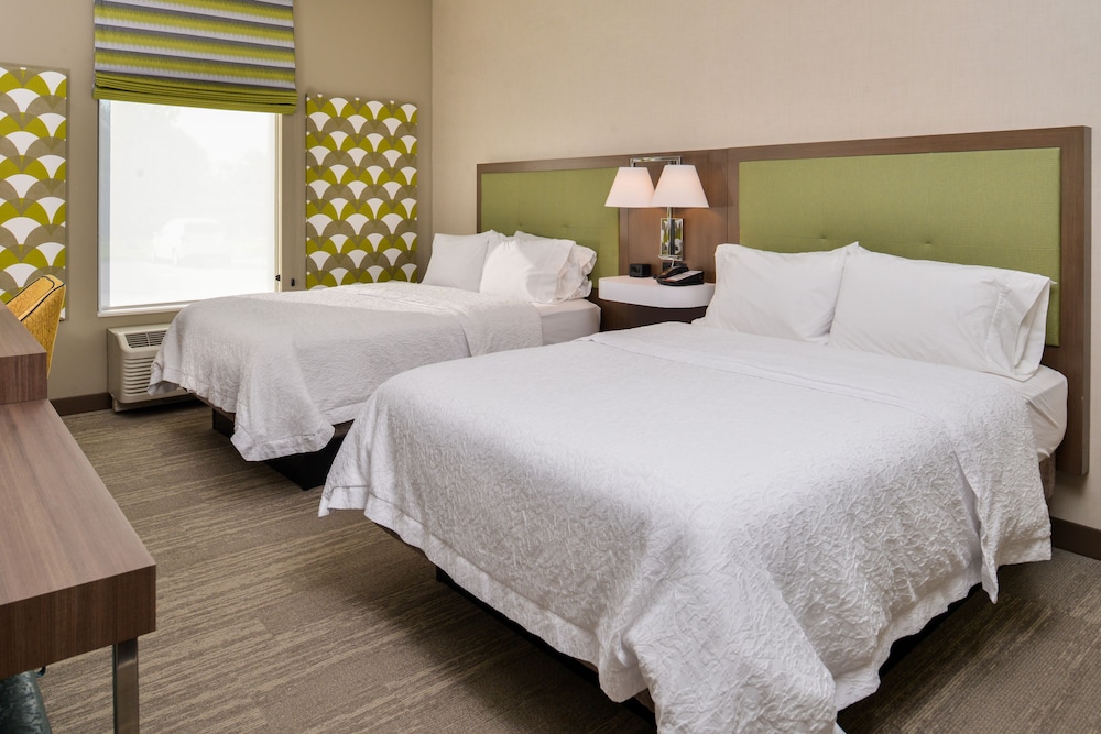 HAMPTON INN BY HILTON OMAHA AIRPORT, IA 13/27