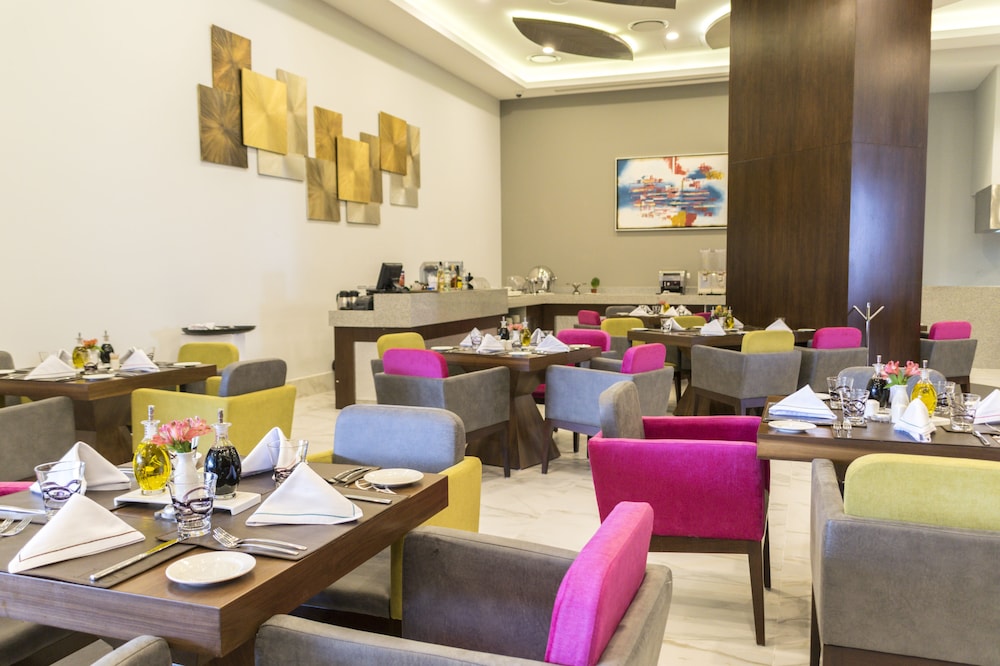 Hs Hotsson Hotel Irapuato 57/70