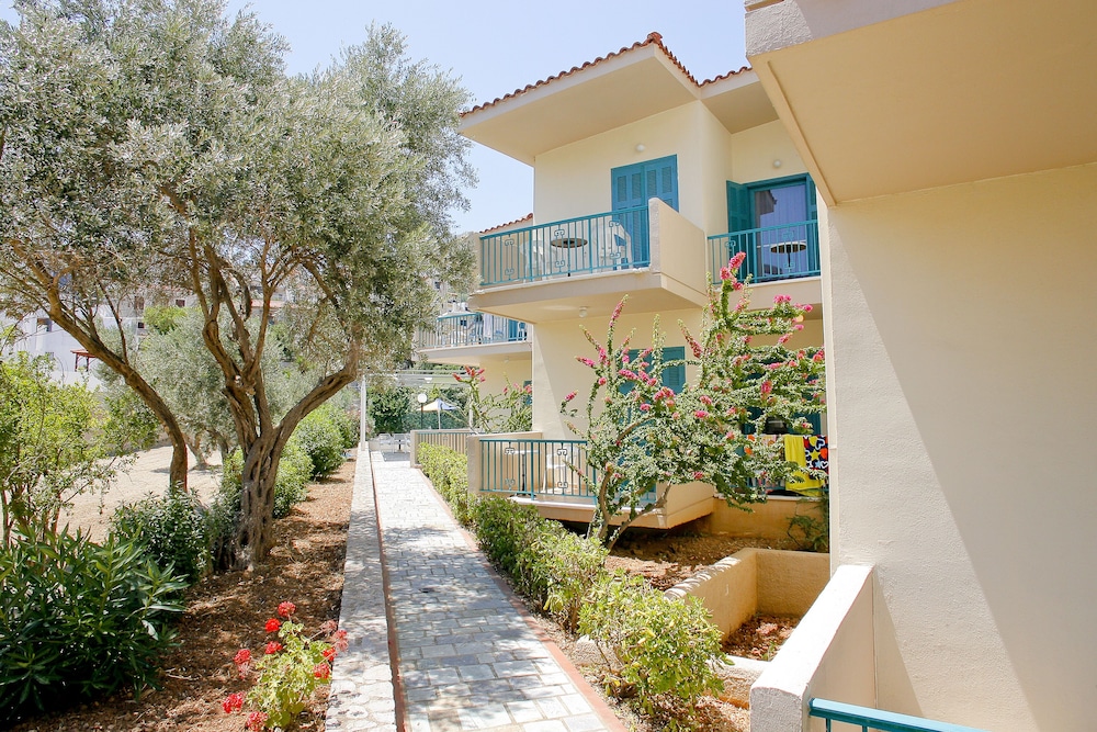 Kyveli Apartments 31/50