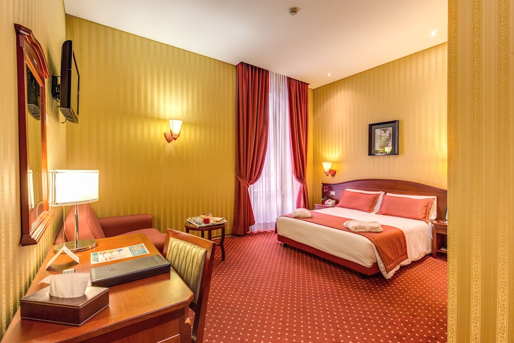 Augusta Lucilla Palace 14/62