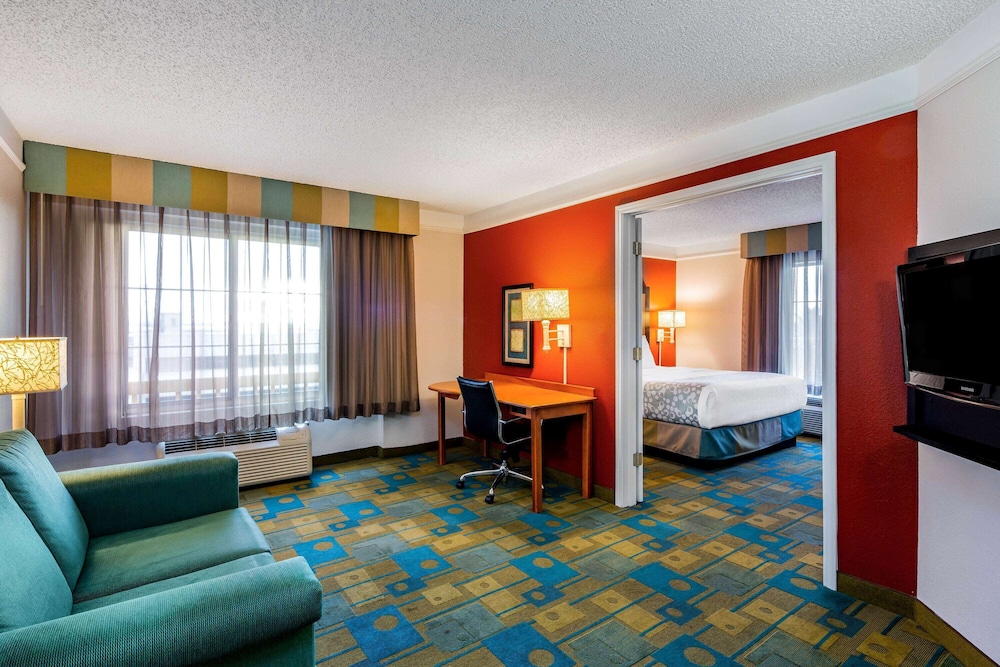 La Quinta Inn And Suites By Wyndham Fremont Silicon Valley 41/56
