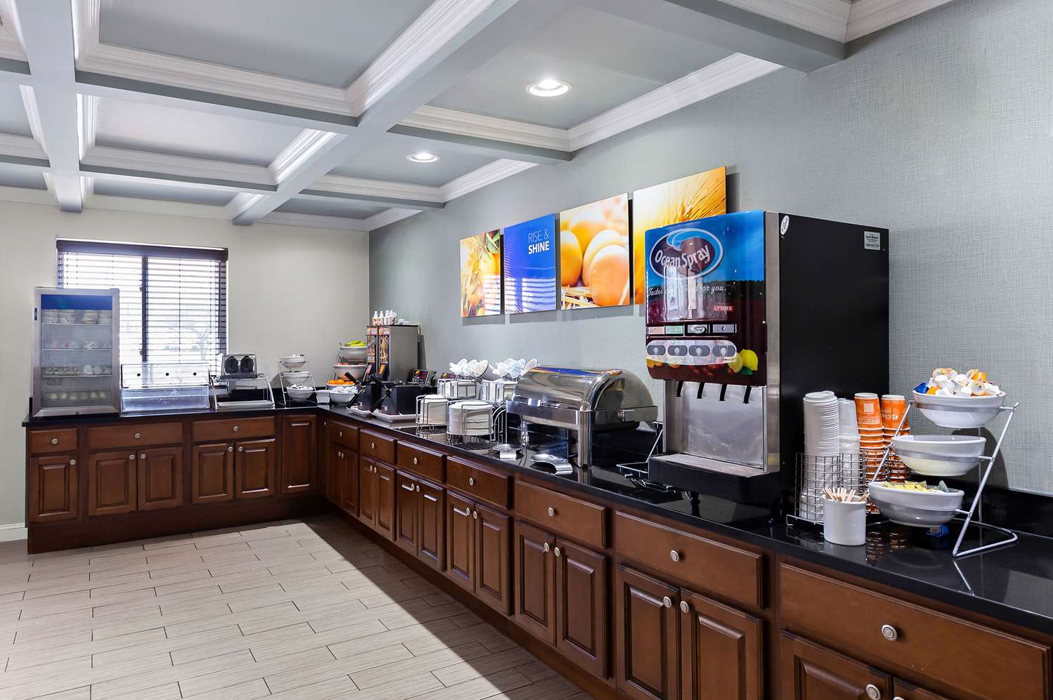 Comfort Inn & Suites Springfield I-55 26/37