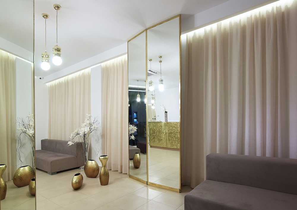Coral Boutique Hotel 32/59
