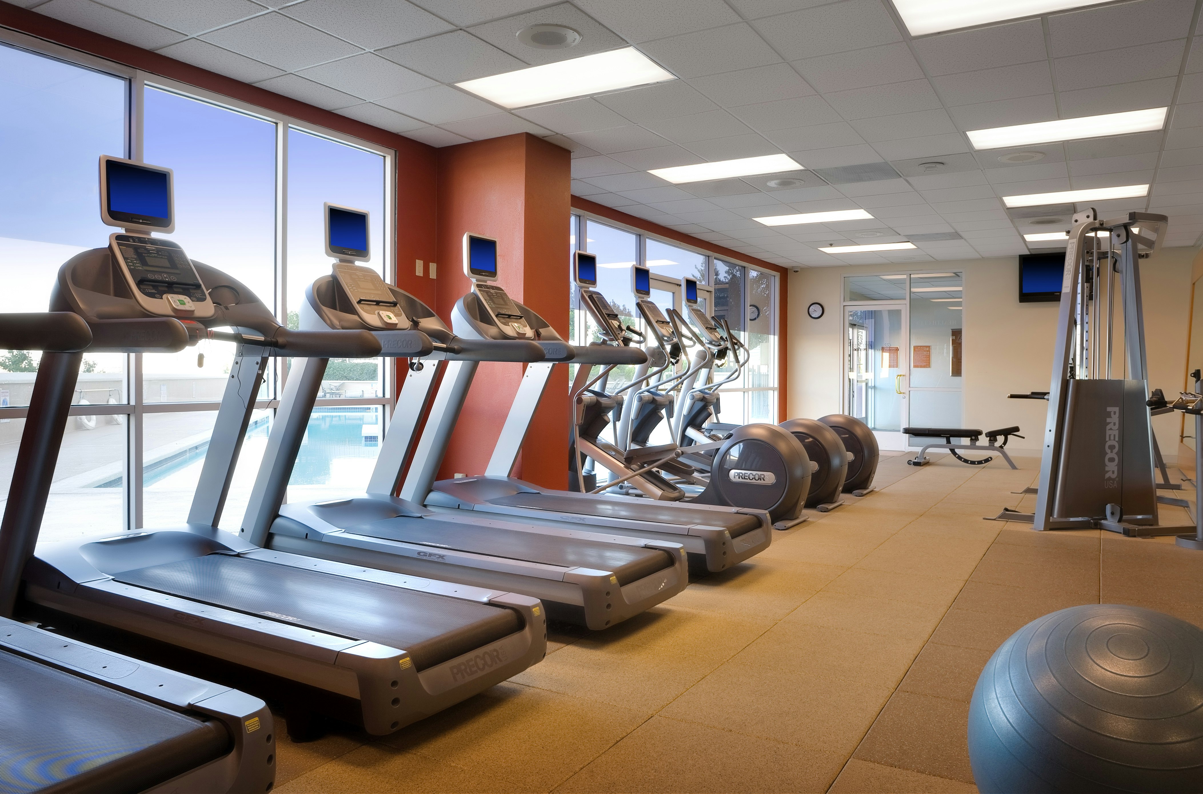 DoubleTree by Hilton Hotel Modesto 24/56
