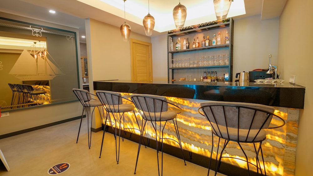 Alesta Midtown 35/57