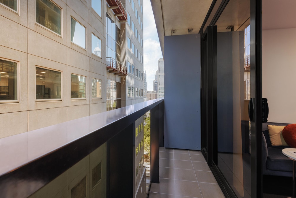 AVANI Melbourne Jazz Corner Residences 10/69