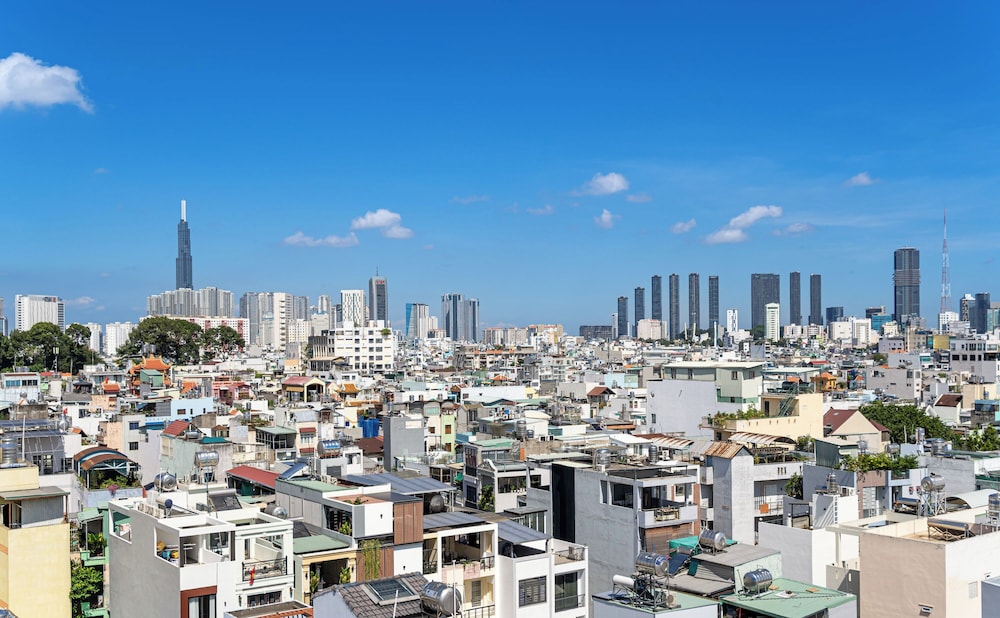Otis Apartment - 33 Tran Ke Xuong Rooftop 44/50