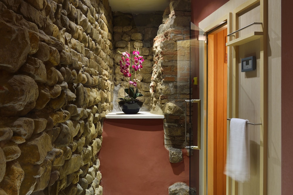 Santa Maria Novella Apartment 11/74