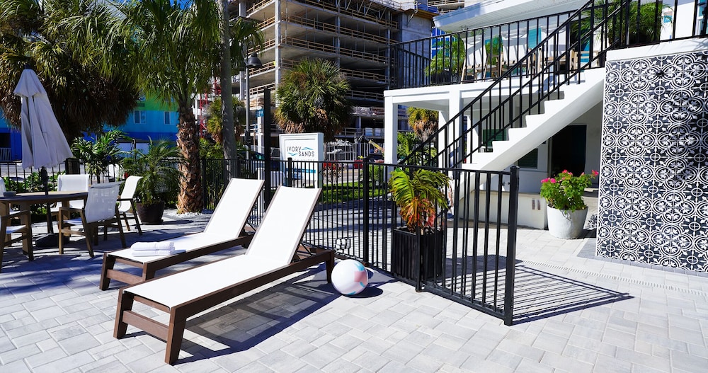 Ivory Sands Beach Suites 35/50