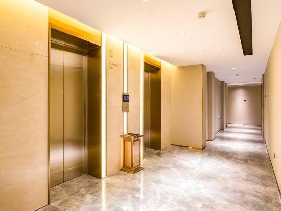 Lavande Hotel (Beijing Guomao) 13/21