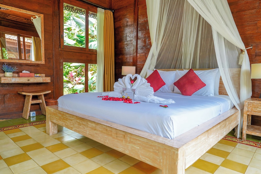 1 BEDROOM, VILLA, PRIVATE POOL