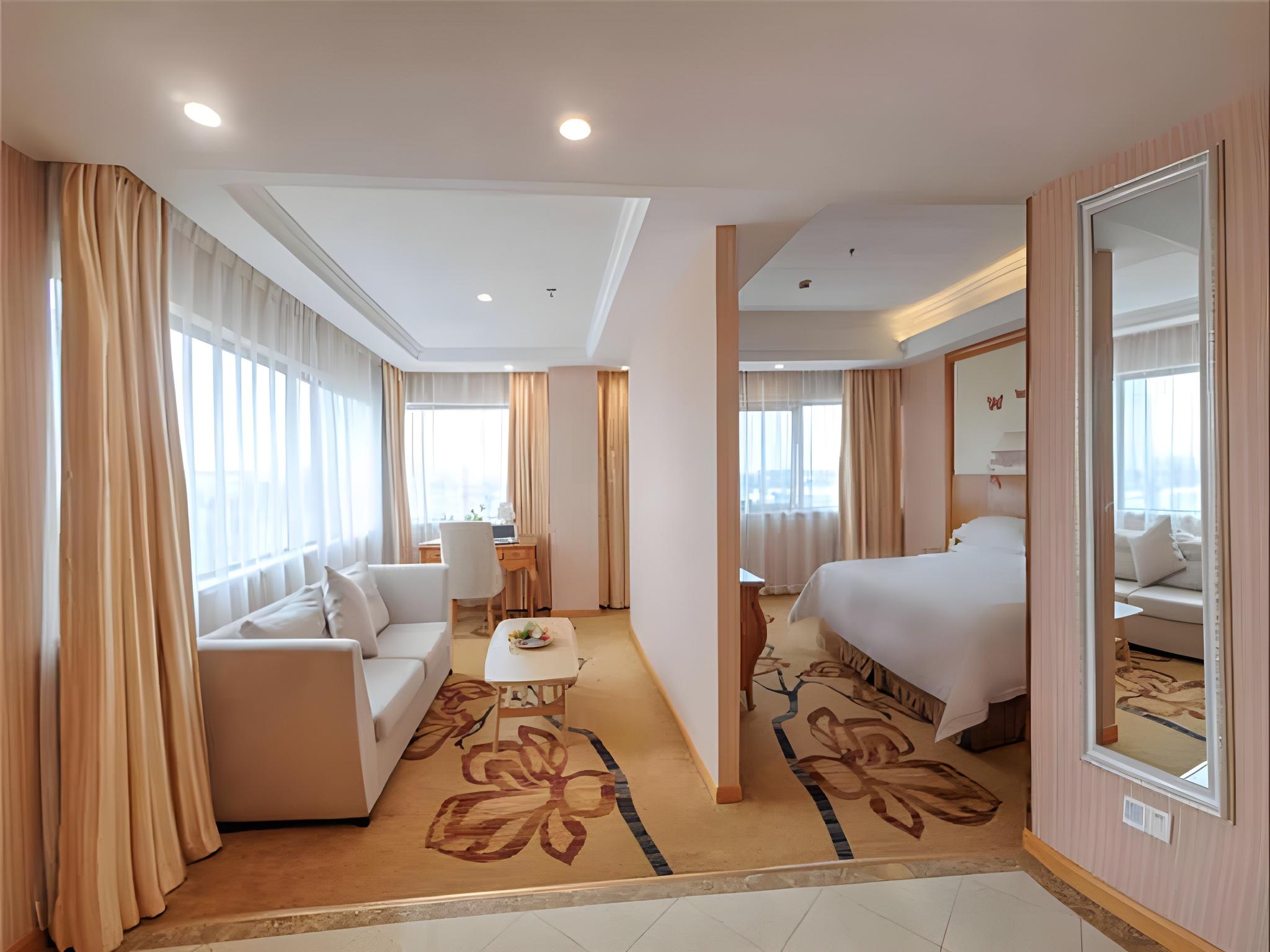 Vienna Hotel (Suzhou Fashion stage Yangcheng Lake store) 26/46
