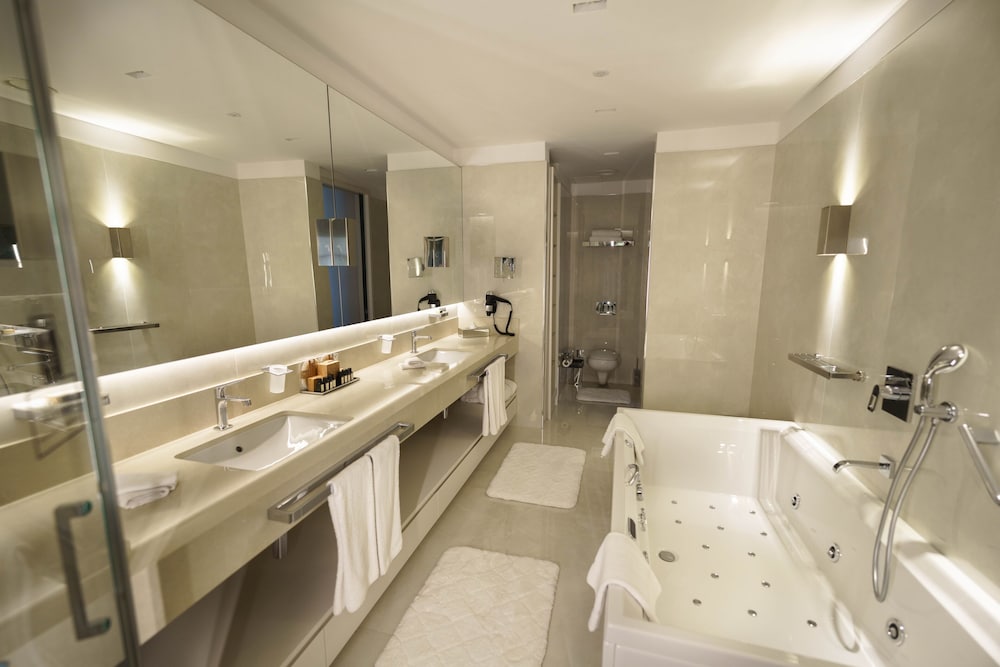 En Hotel Izmir 55/60