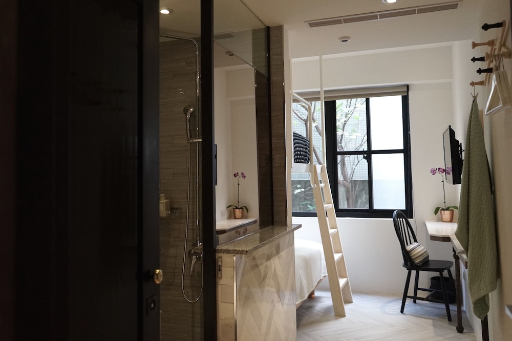 Nihao Cafe Hotel 17/67