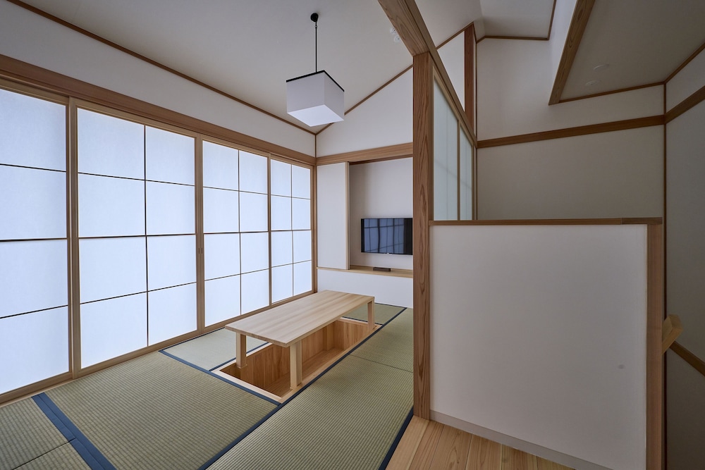 Azumi Setoda 36/50