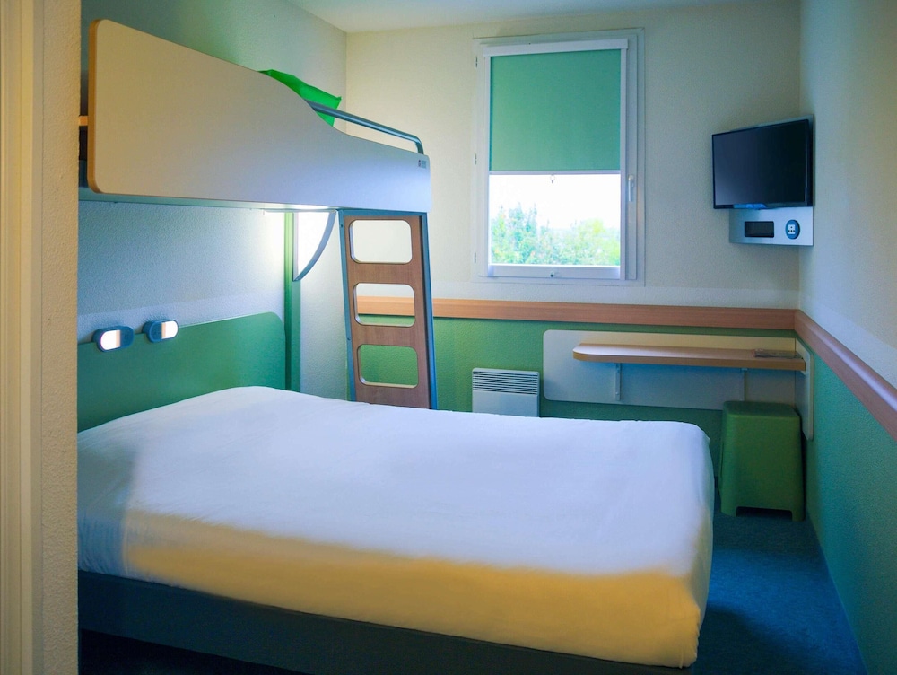 Ibis Budget Niort Est La Creche 12/32