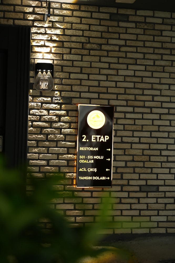 Expo Garden Hotel 4/50