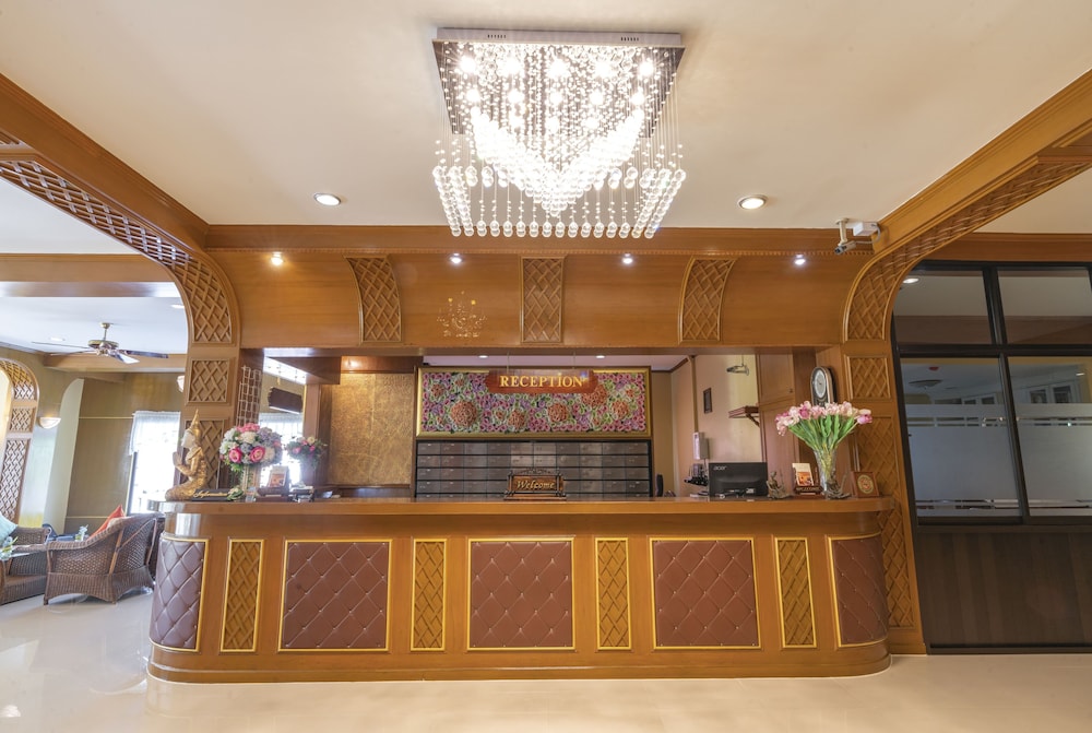 Sabai Inn 8/72
