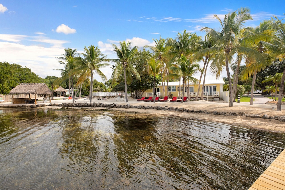 Atlantic Bay Resort 20/50