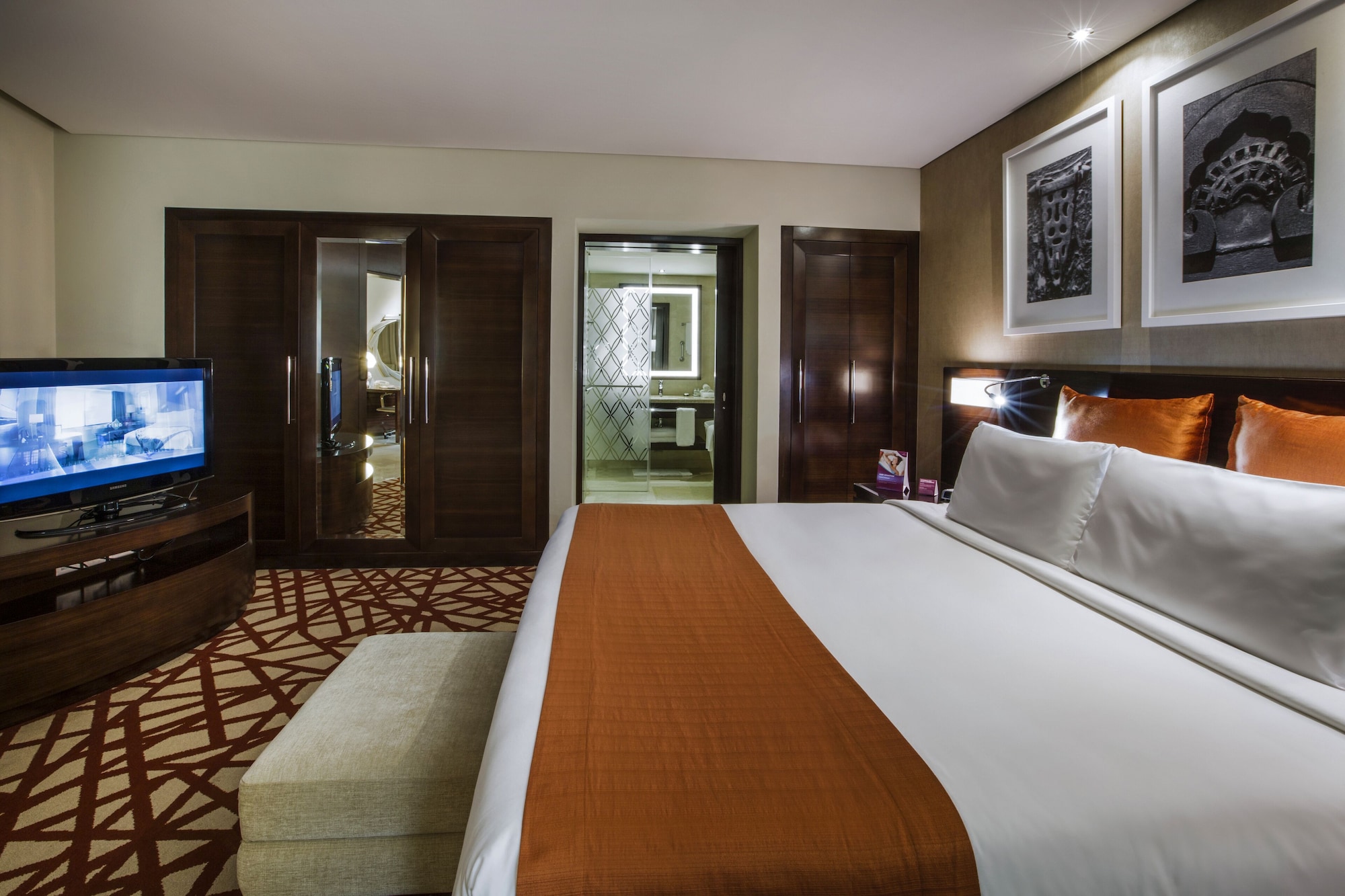 rooms