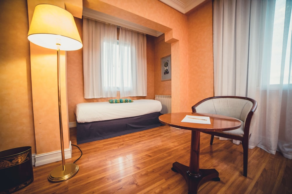 Lucania Palazzo Hotel 44/55