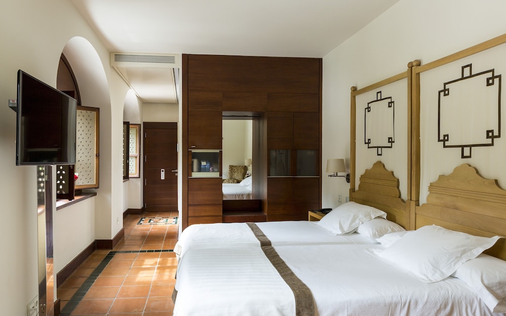 Parador De Granada 24/75