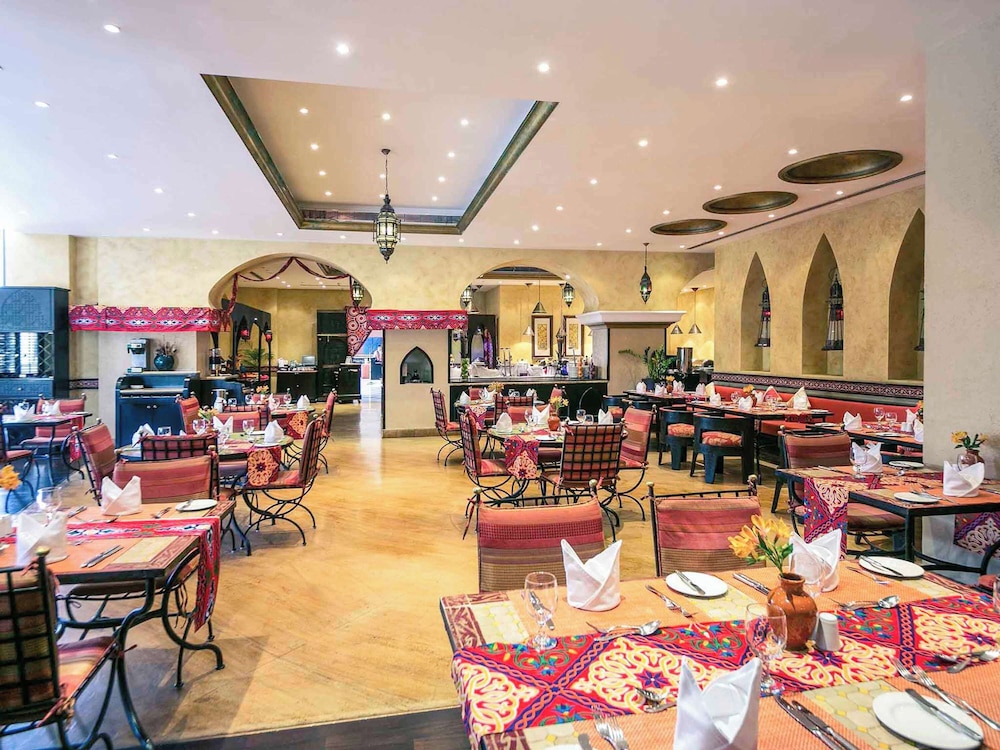 Mercure Grand Hotel Seef - All Suites 57/67