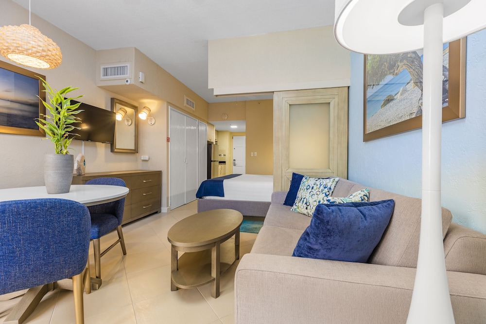 Playa Linda Beach Resort 36/49