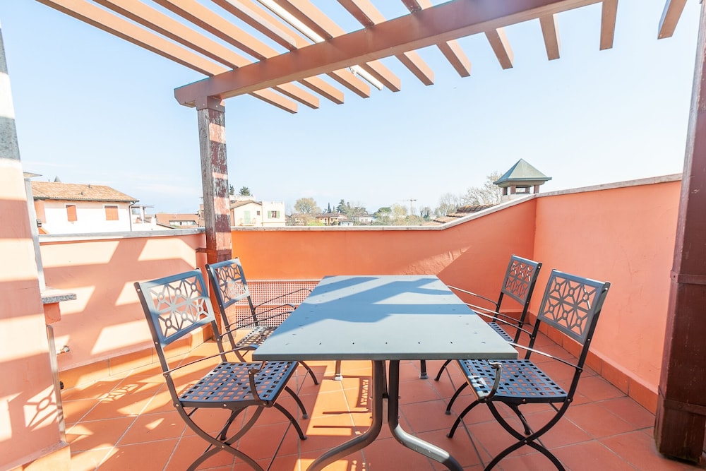 Lugana Village Resort & Sporting Club 25/50