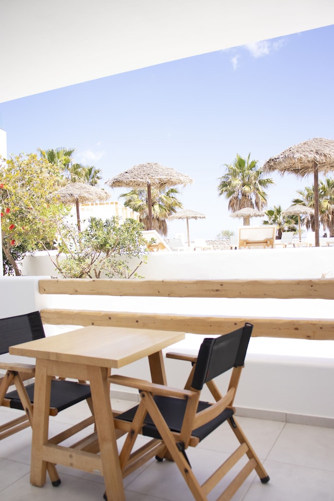 Casa Vitae Suites 45/60