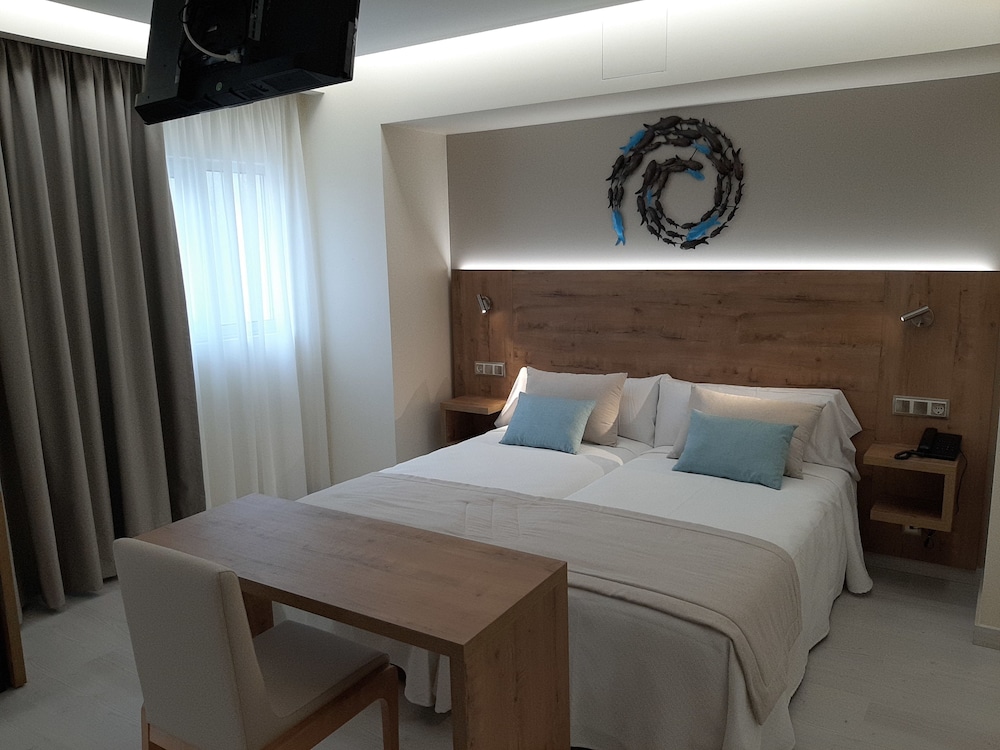 Hotel O Nautico Laxe 11/30