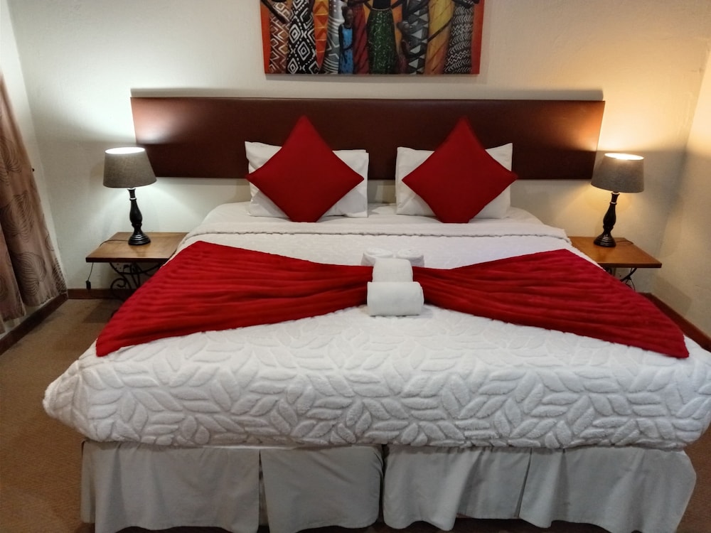 Mannah Guest Lodge 11/50