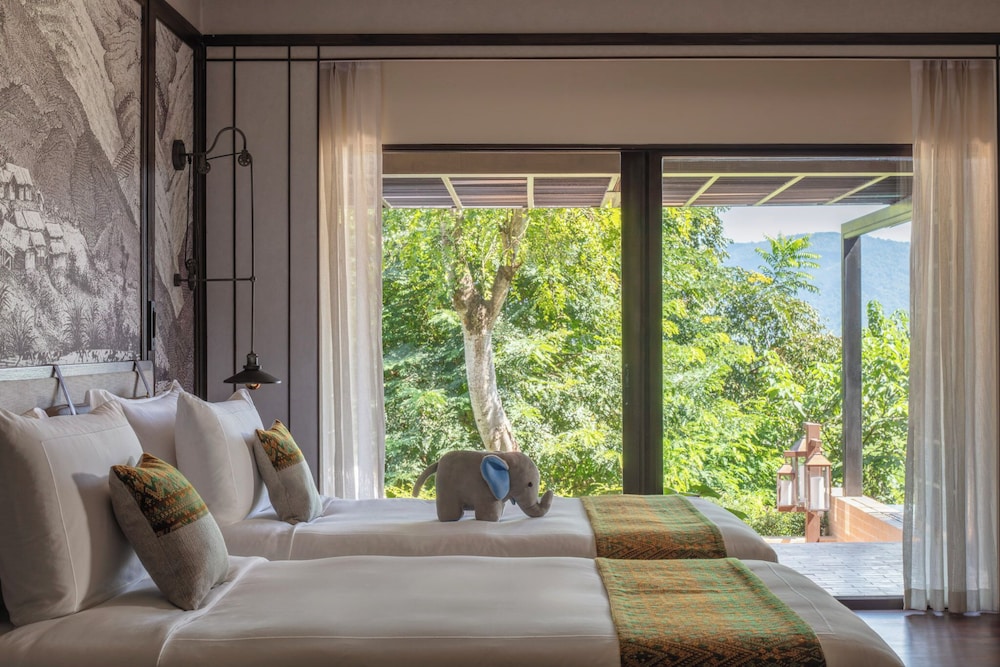 Anantara Golden Triangle Elephant Camp Resort 29/82