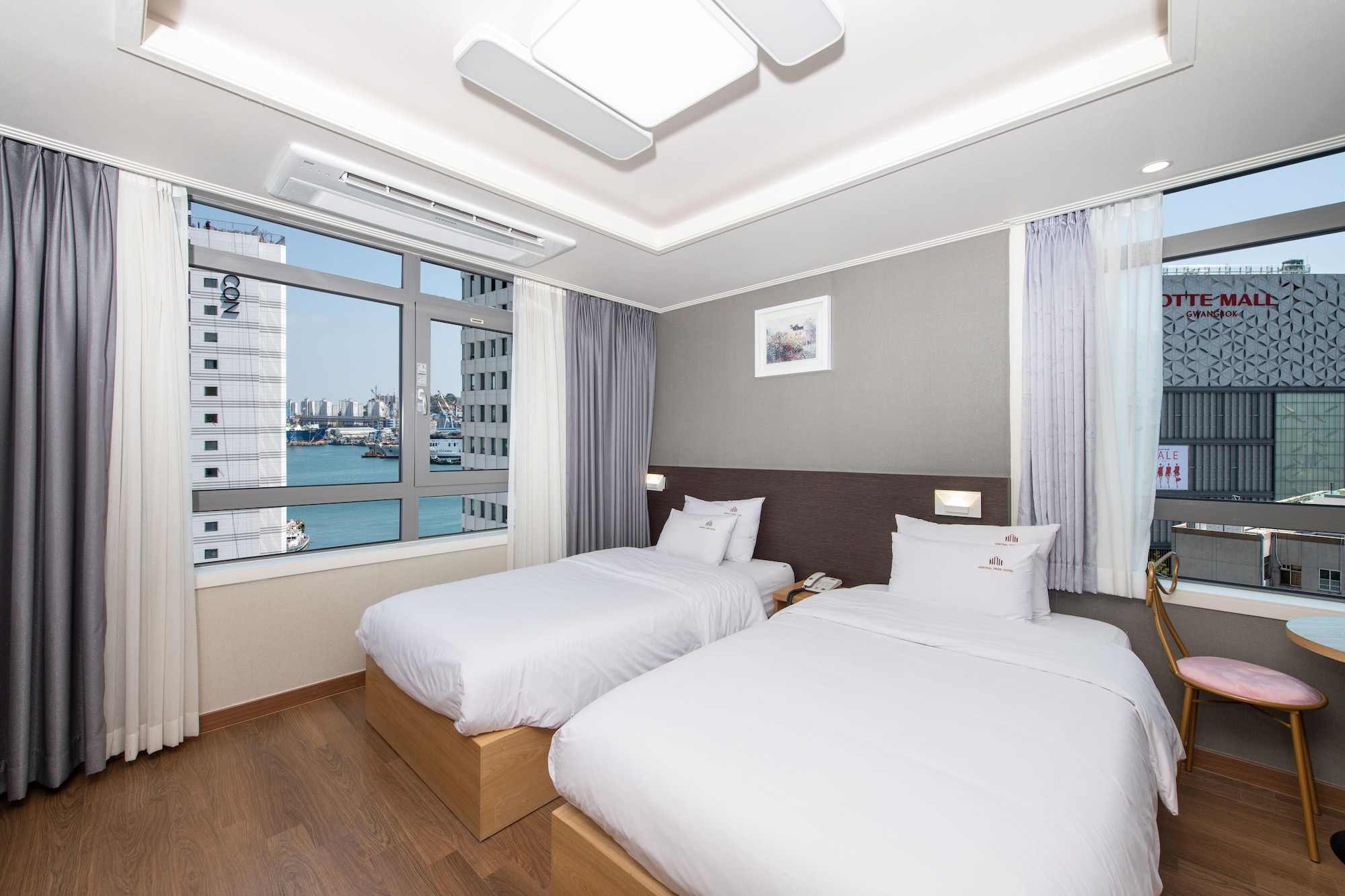 STANDARD, TWIN BEDS, HARBOUR VIEW
