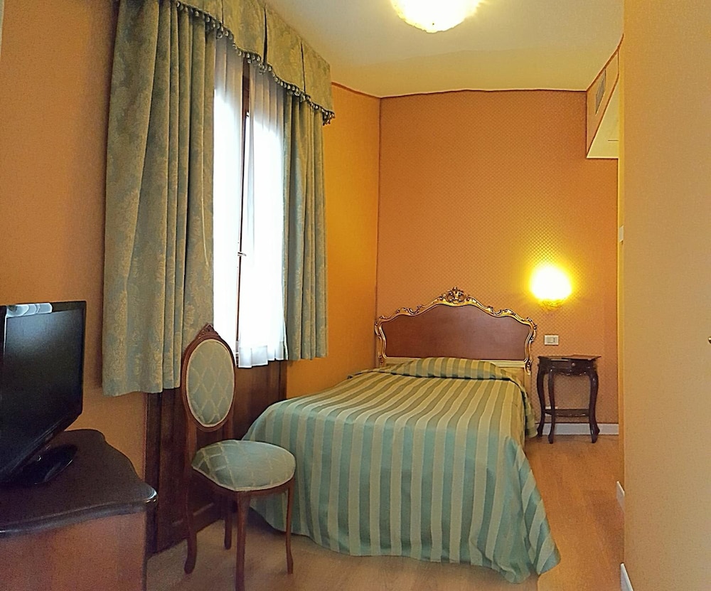 Hotel Locanda Canal 14/50