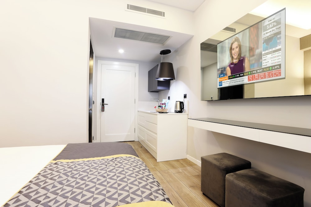 Riva Hotel Alsancak 34/47