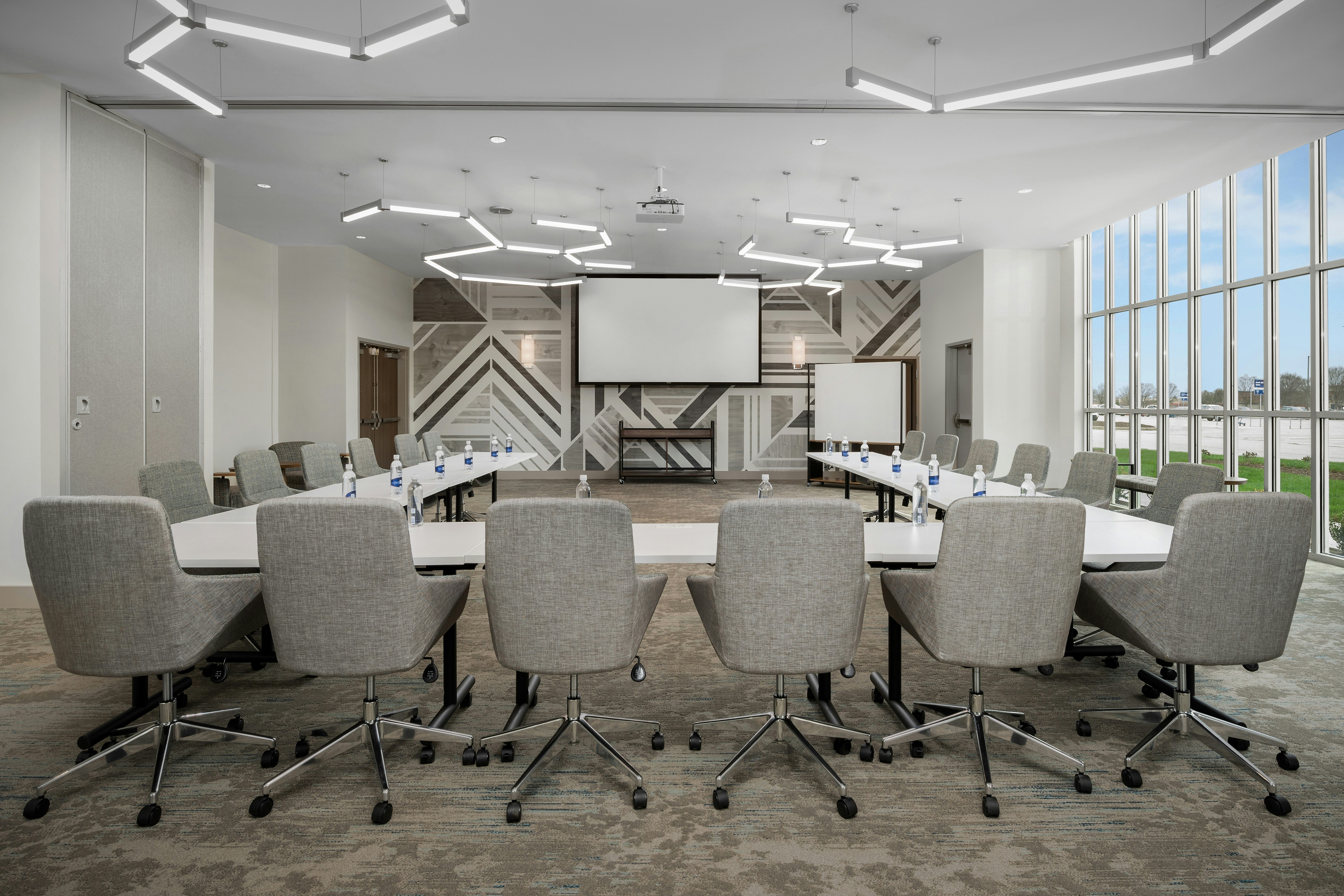 Hilton Garden Inn Florence Cincinnati Airport South 24/27