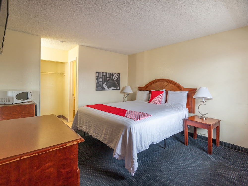 OYO Hotel San Antonio Lackland near Seaworld 13/34