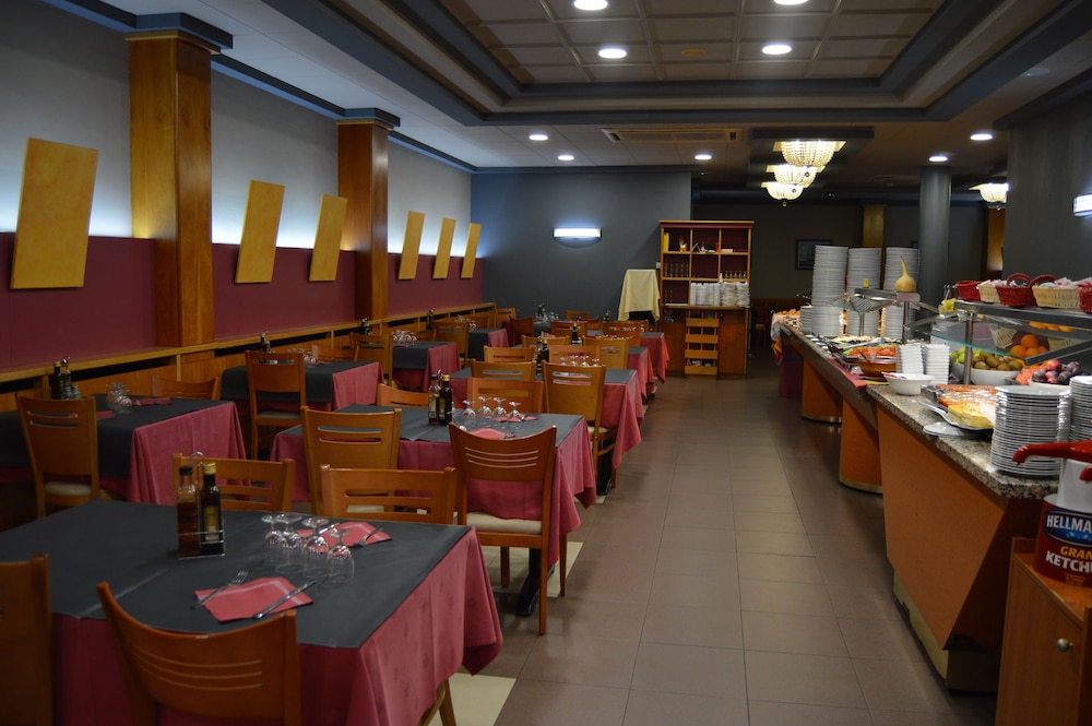 HOTEL CIUTADELLA 48/52