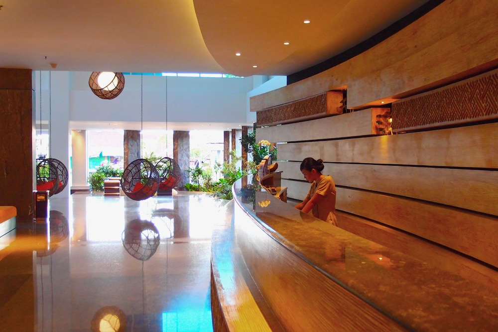 b Hotel Bali & Spa 10/73