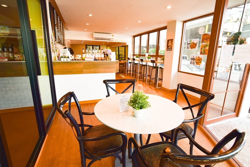Sk Boutique Mahanakhon 42/50