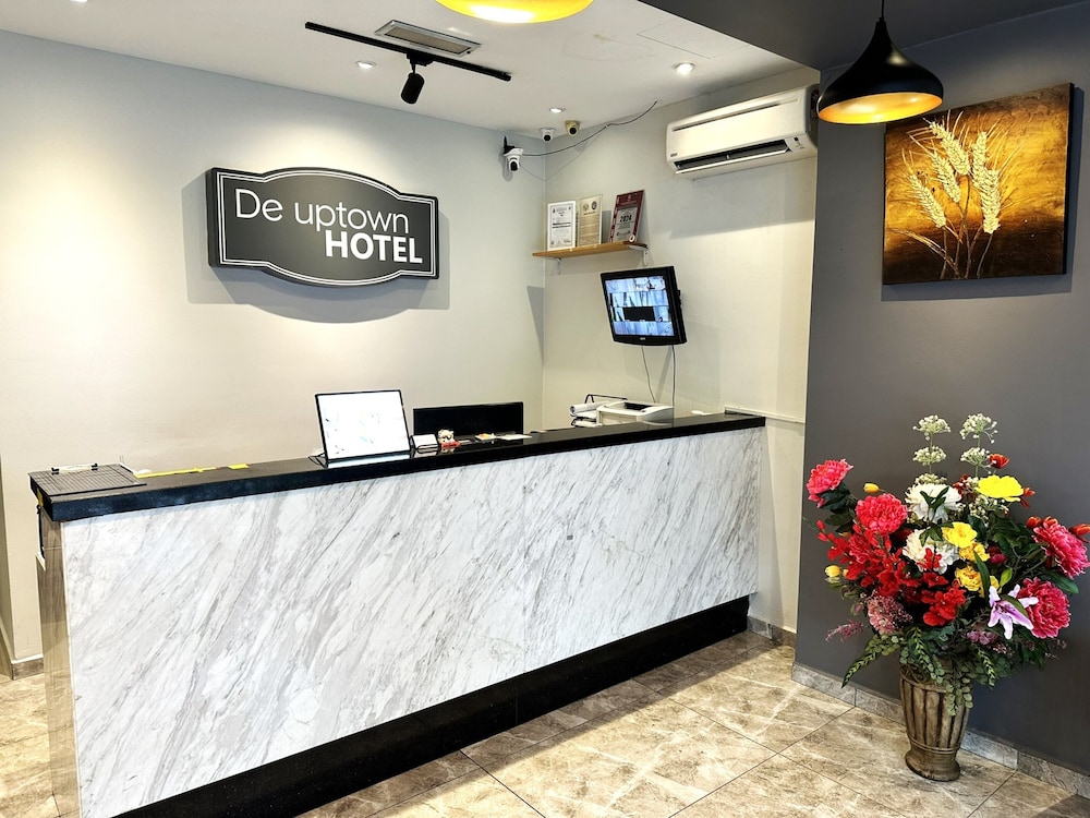 De Uptown Hotel Ss2 6/49