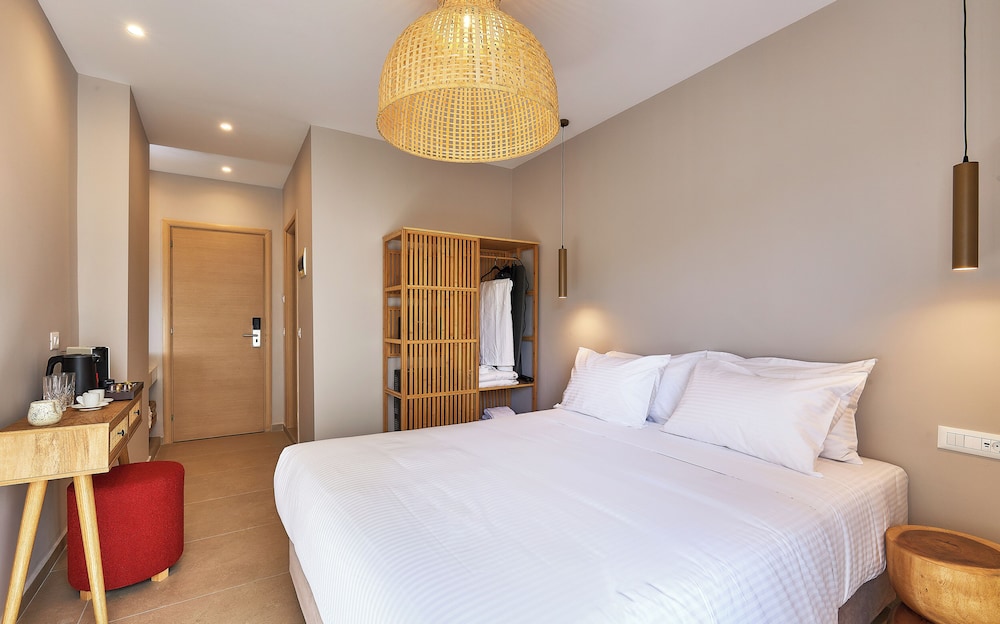 Lotus Rise Hotel - Adults Only 14/50