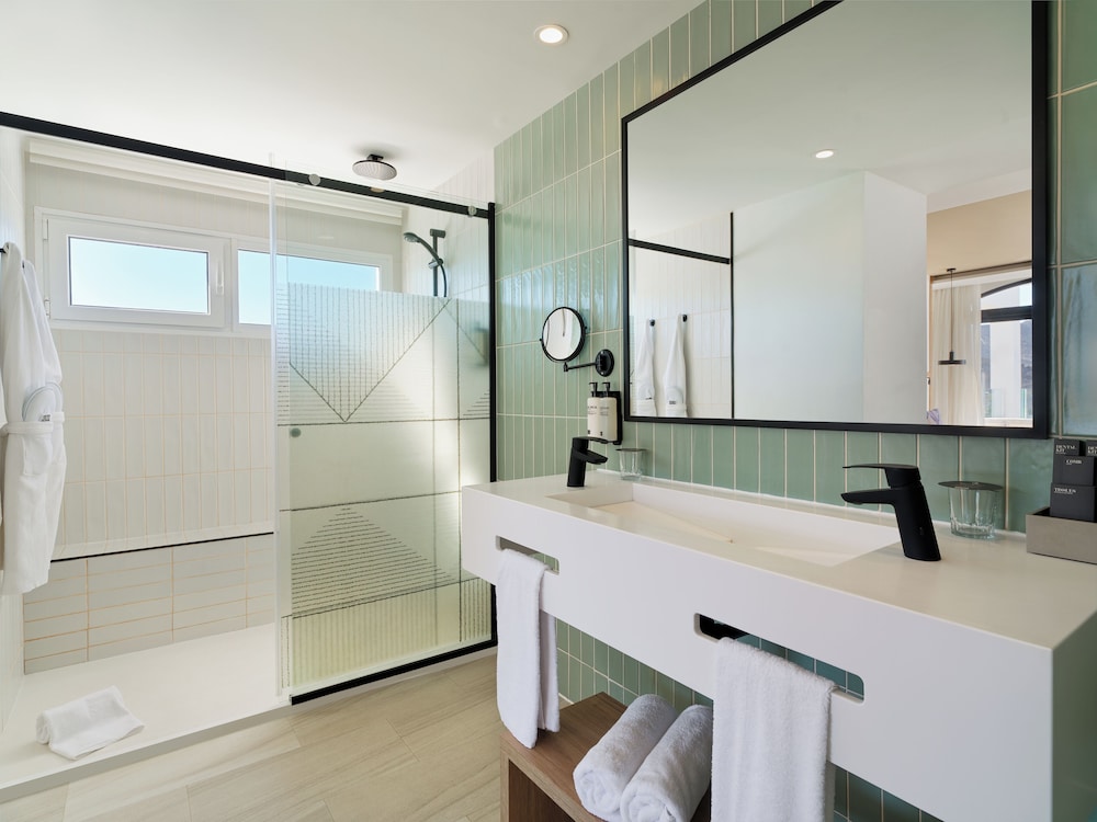 H10 Costa Mogan - Adults Only 60/61