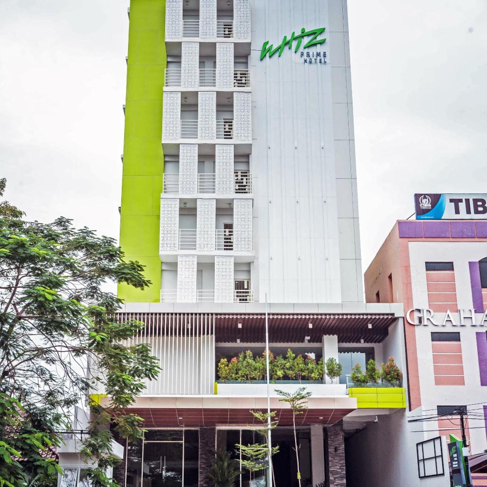Whiz Prime Hotel Sudirman Makassar 2/35